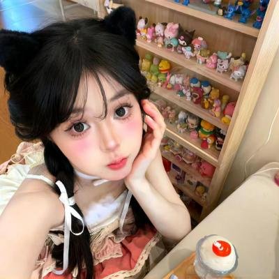 笼中的女儿 海报